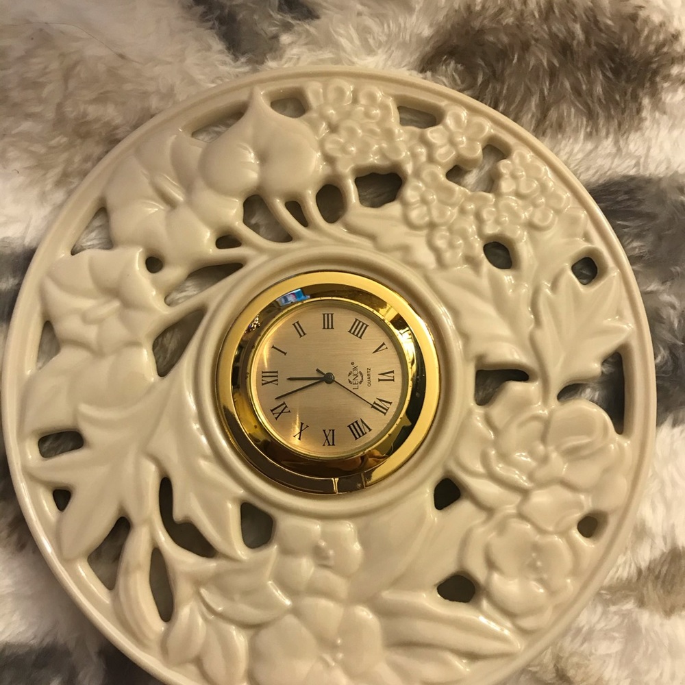 Lenox clock